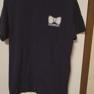 Women’s shirt